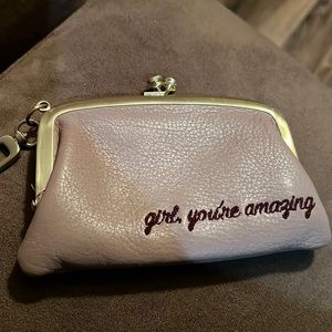 HOBO cheer frame pouch